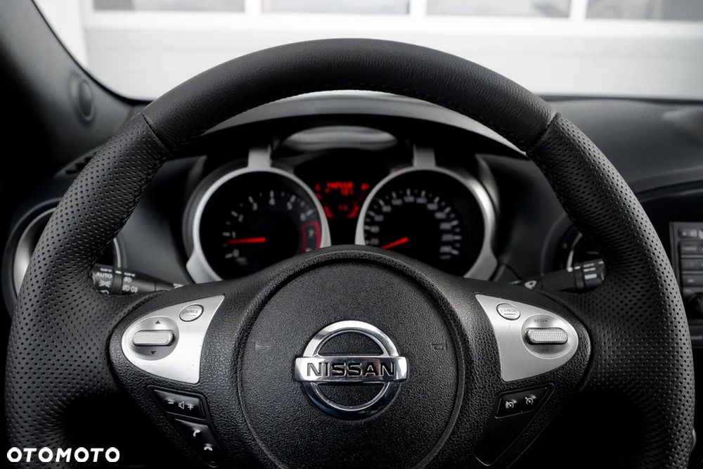 Nissan Juke 1.6 T Tekna - 17