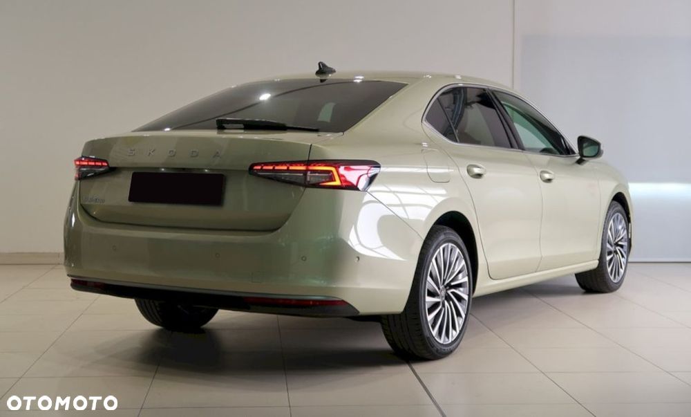 Skoda Superb 2.0 TDI SCR 4x4 L&K DSG - 6