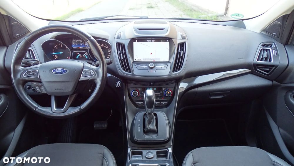 Ford Kuga - 9