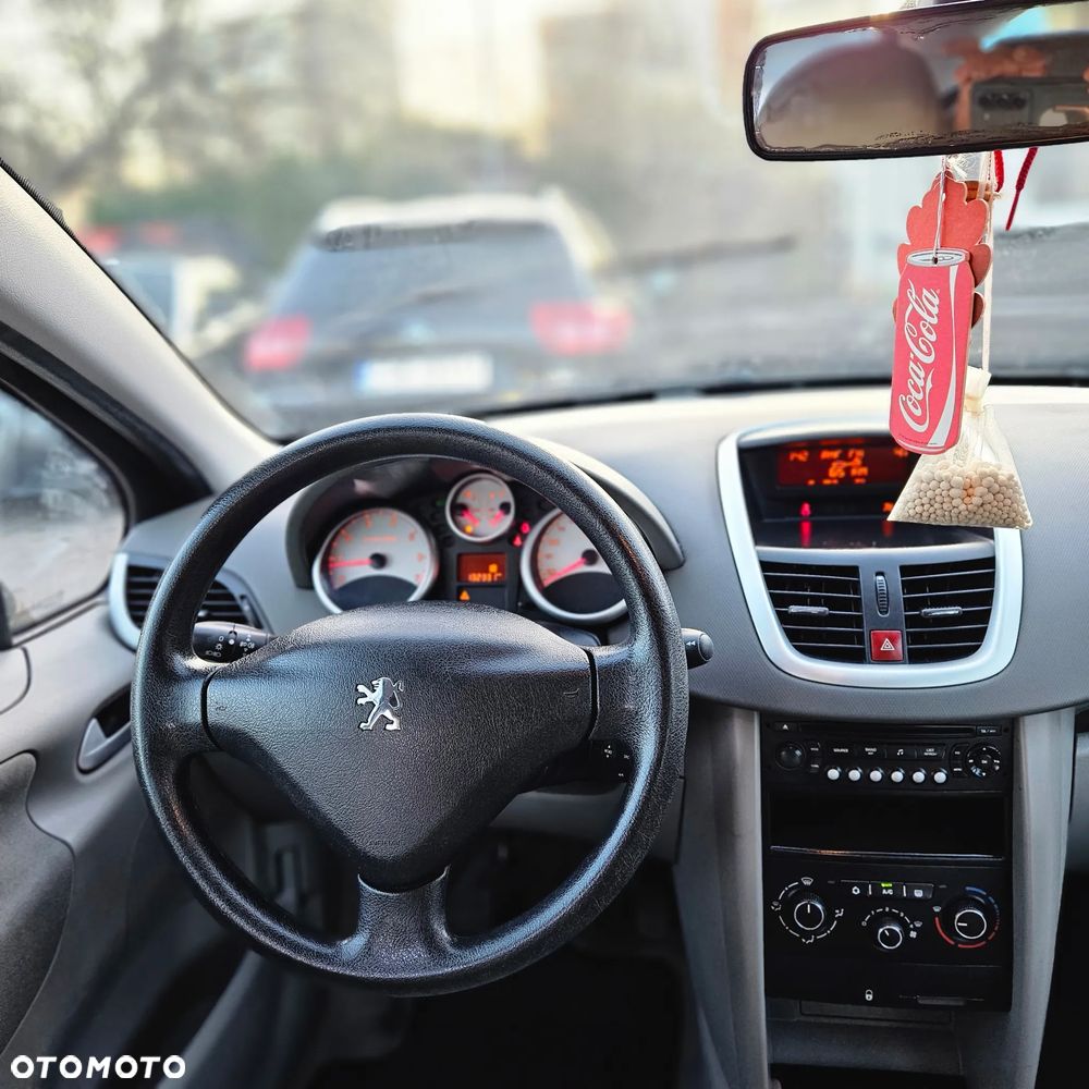 Peugeot 207 1.4 - 30