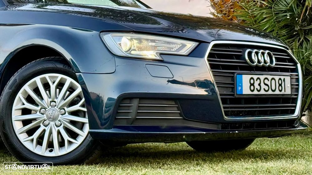 Audi A3 Sportback 1.6 TDI Advance - 1