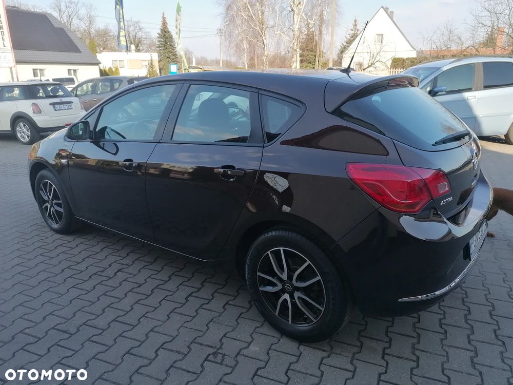 Opel Astra - 6