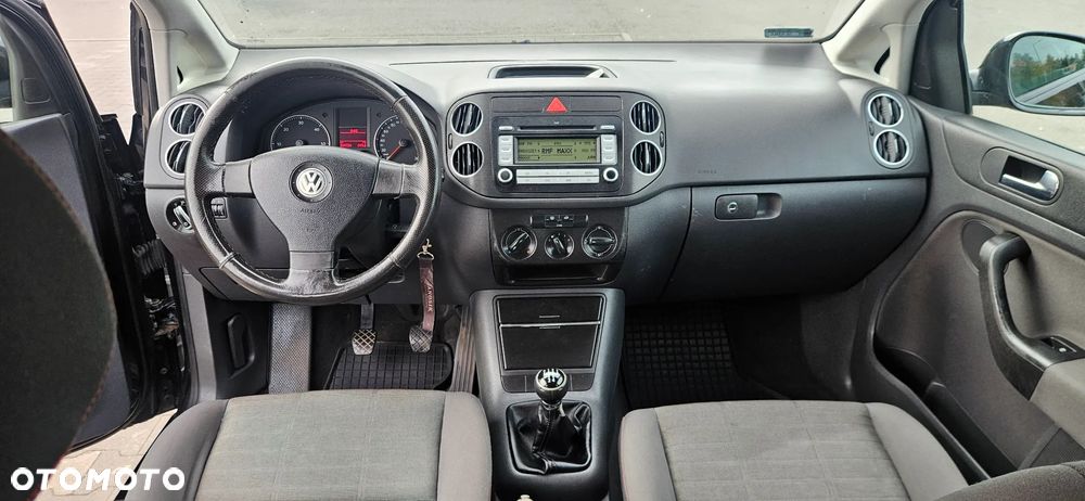 Volkswagen Golf V 1.9 TDI Comfortline - 18