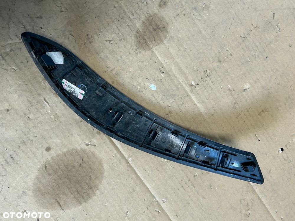 LISTWA DEKOR BMW F30 DRZWI - 2