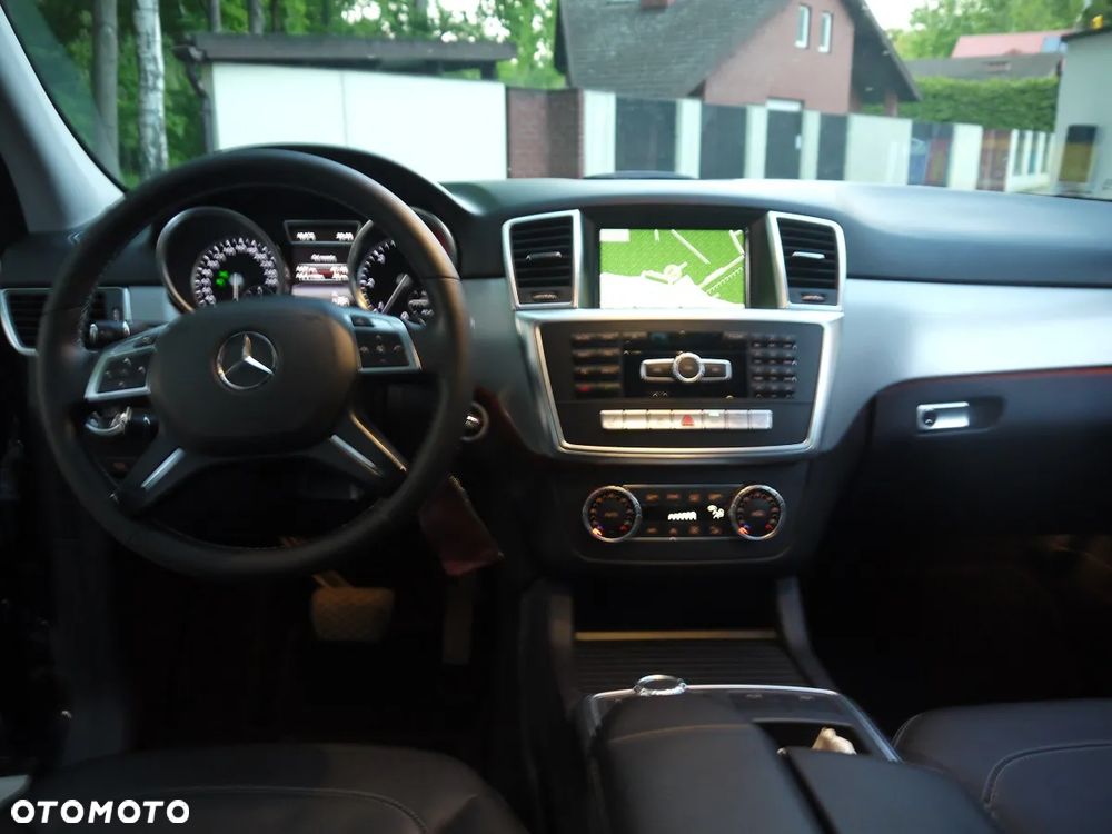 Mercedes-Benz ML 350 BlueTEC 4MATIC 7G-TRONIC Edition 1 - 20