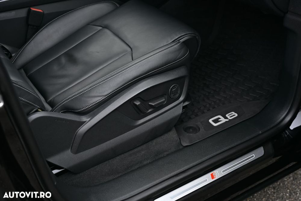 Audi Q8 - 15