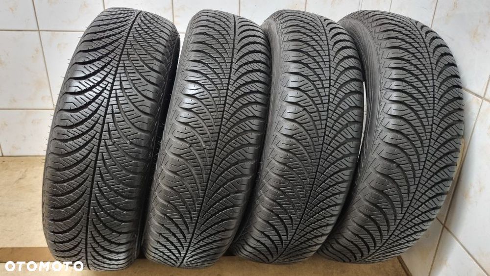 4 opony całoroczne 155/65 R14 75T GoodYear Vector 4Seasons GEN-2