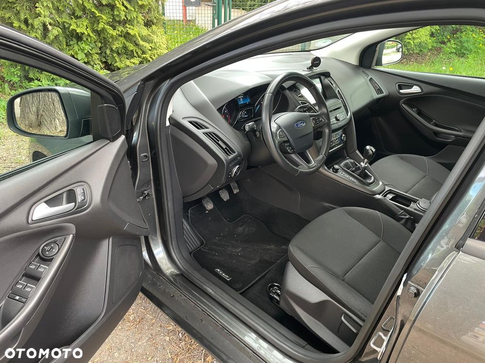 Ford Focus SW 1.0 EcoBoost S&S TITANIUM STYLE - 15