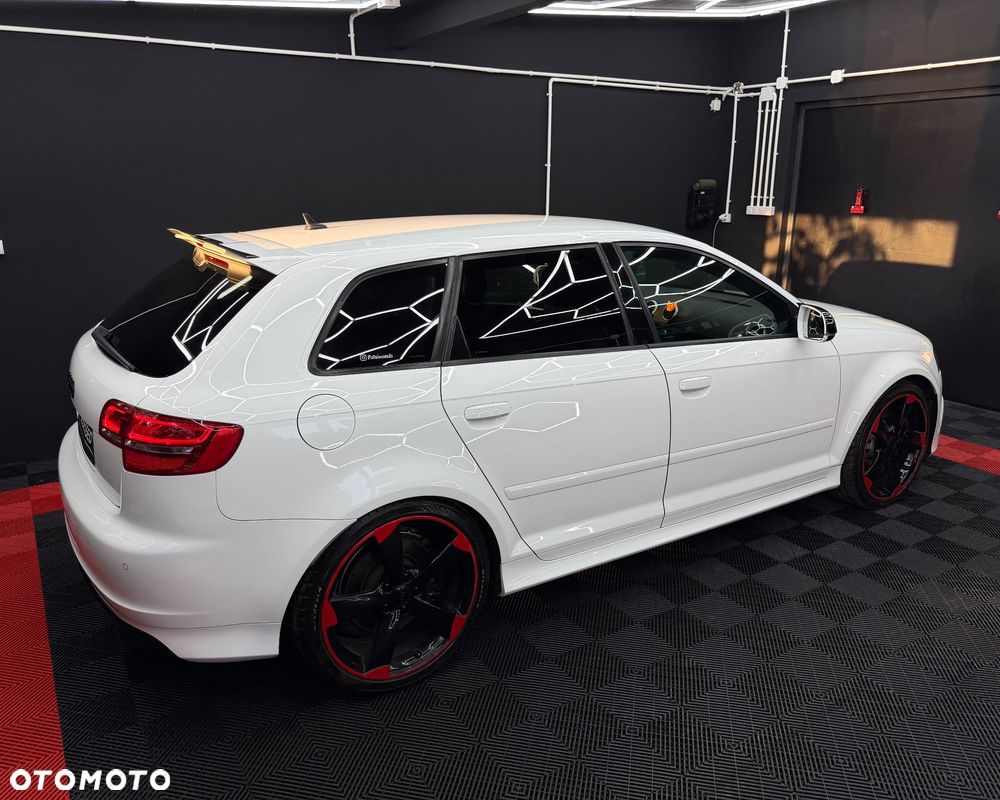 Audi RS3 Sportback - 11