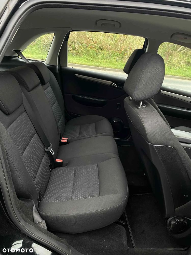 Mercedes-Benz Klasa B 180 CDI - 8