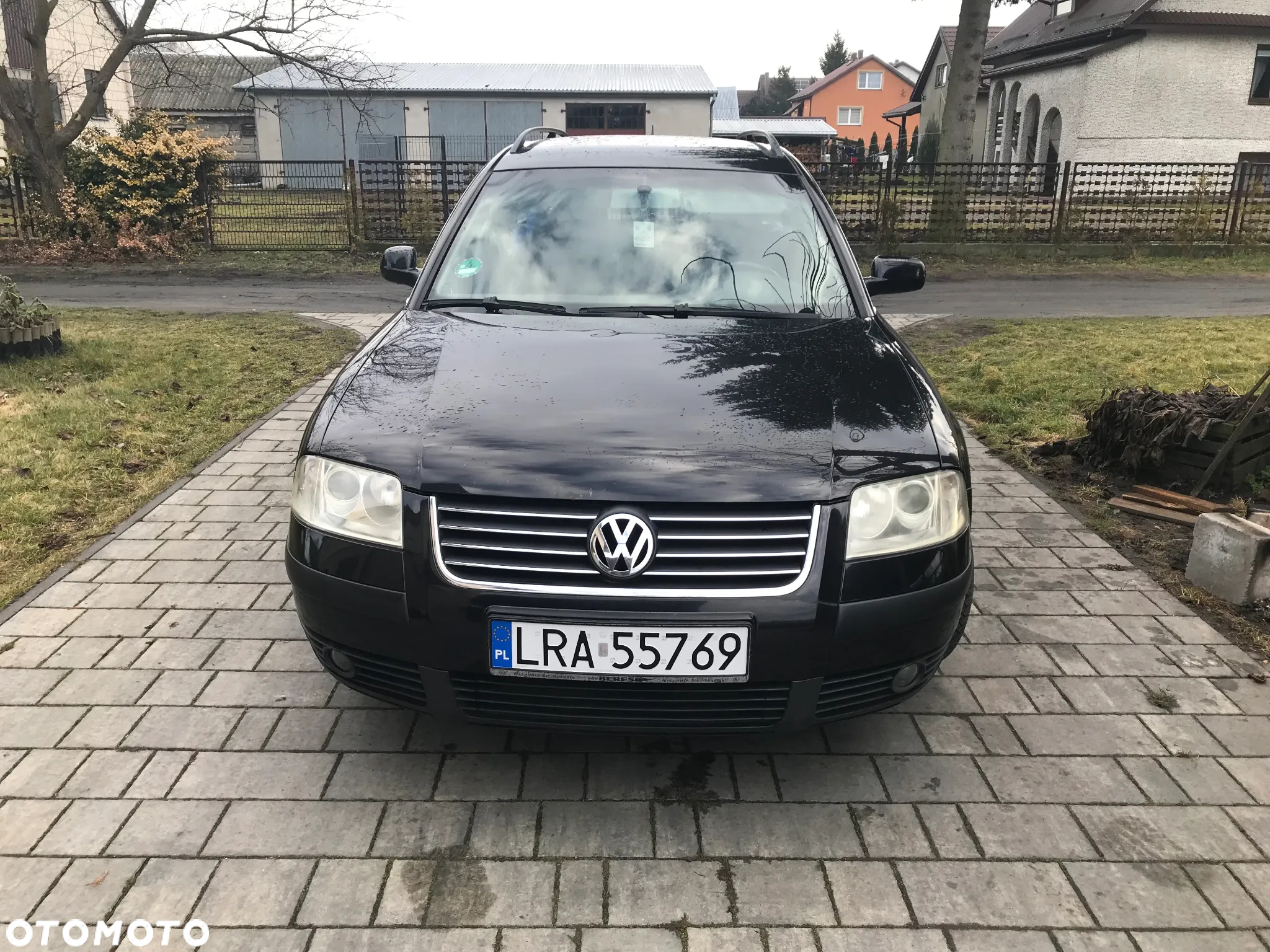 Volkswagen Passat - 16