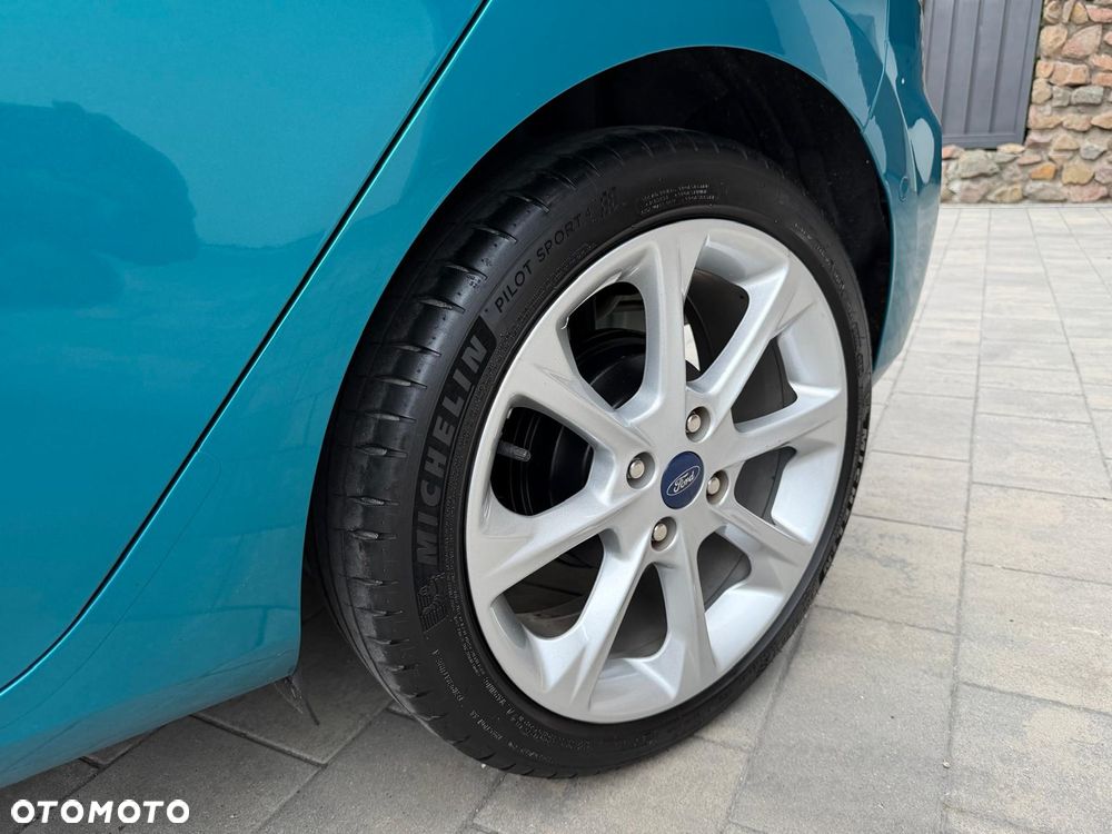 Ford Fiesta 1.0 EcoBoost Titanium - 37