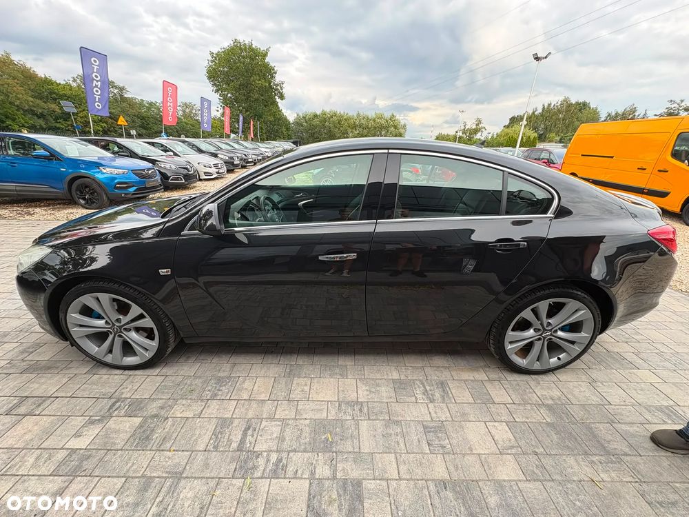 Opel Insignia 2.0 T Cosmo - 4