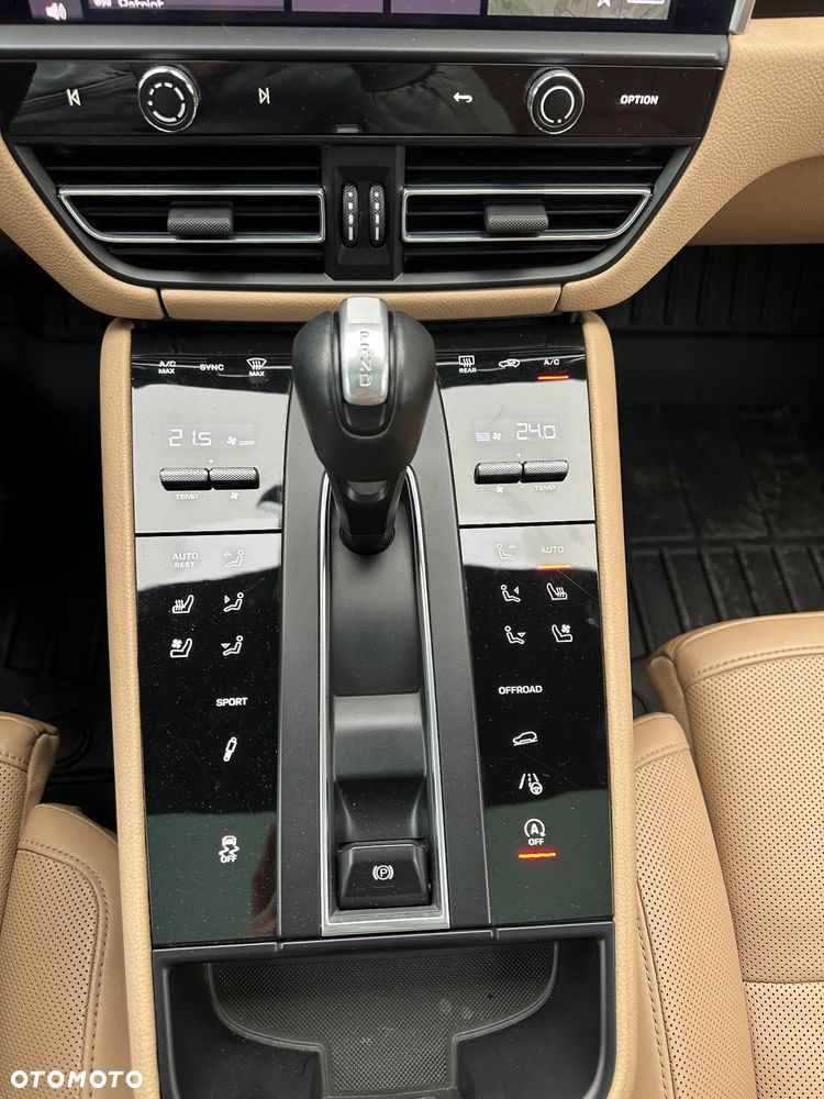 Porsche Macan S - 15