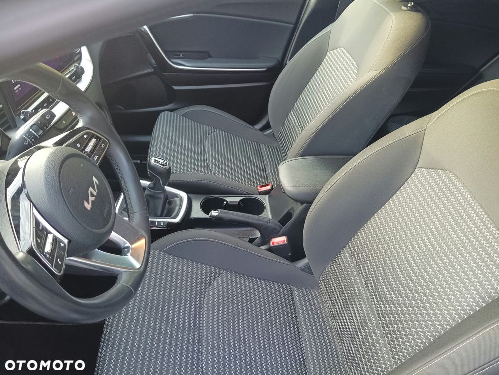 Kia Ceed 1.0 T-GDI Business Line - 11