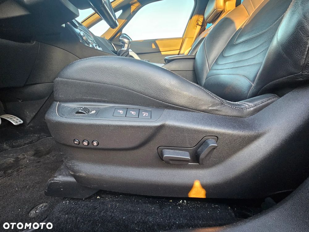 Citroën DS5 1.6 THP SportChic - 8