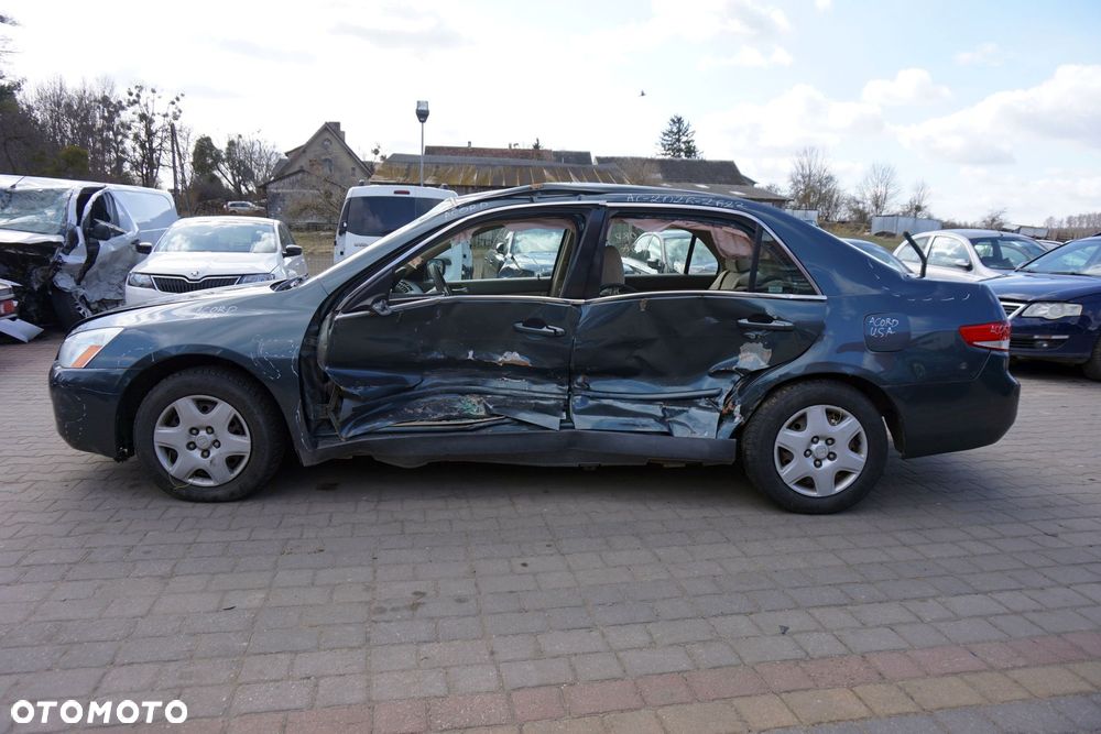 HONDA ACCORD VII SEDAN 2006 2.4 16V K24A 190KM  na części - 2