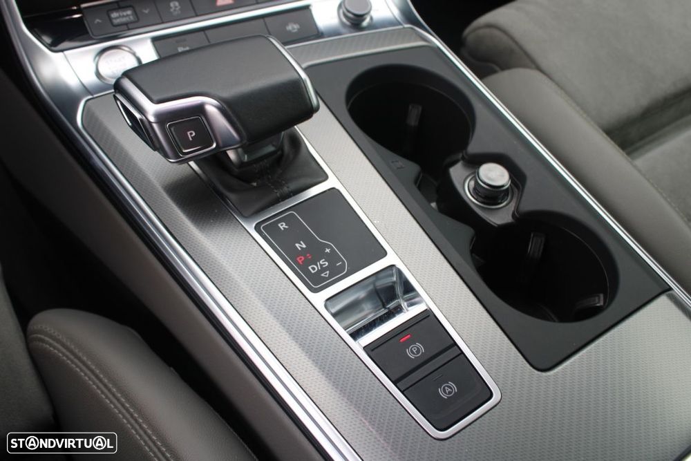 Audi A6 Avant 40 TDI S tronic - 27
