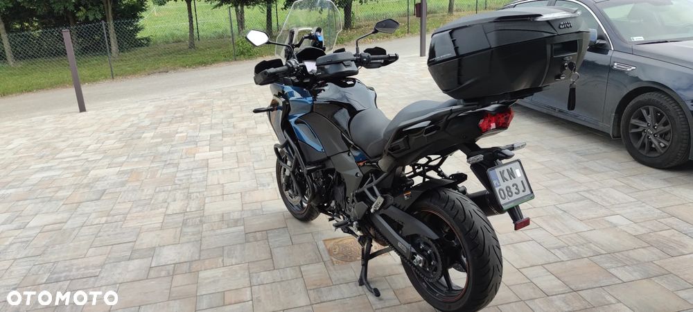 Kawasaki Versys 1000 - 8