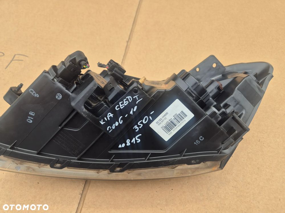 KIA Ceed I lampa prawa.2006-2009.OE.EU 100% - 8