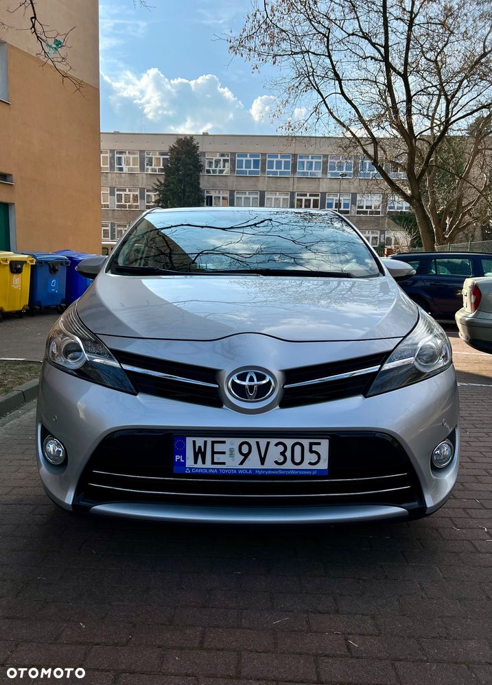 Toyota Verso 1.6 D-4D 5-Sitzer Start/Stop Skyview Edition - 2