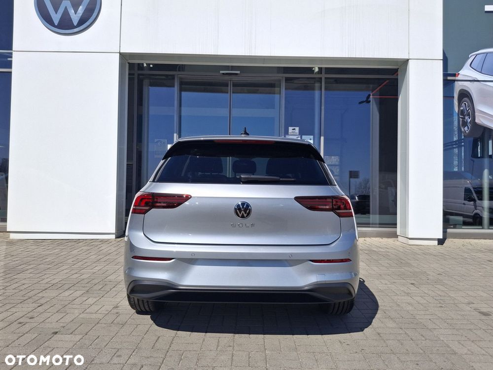 Volkswagen Golf VIII 1.5 TSI Life - 7