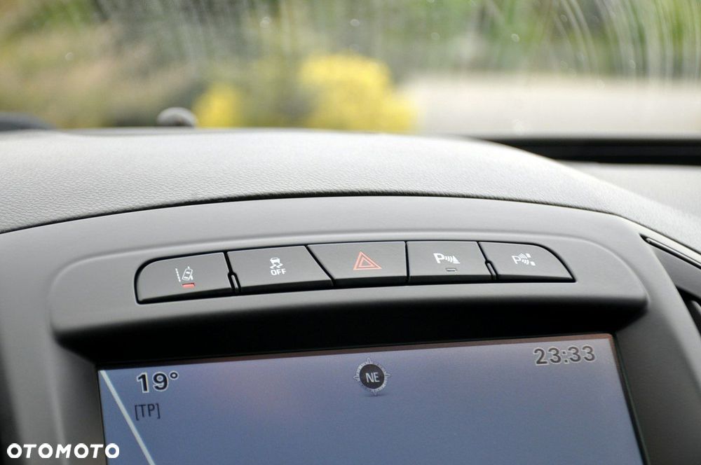 Opel Insignia - 31