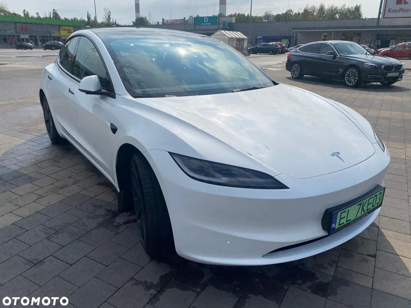 Tesla Model 3 Long Range RWD - 4