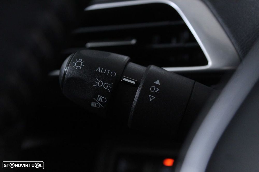 Peugeot 3008 1.2 PureTech Active Pack - 24