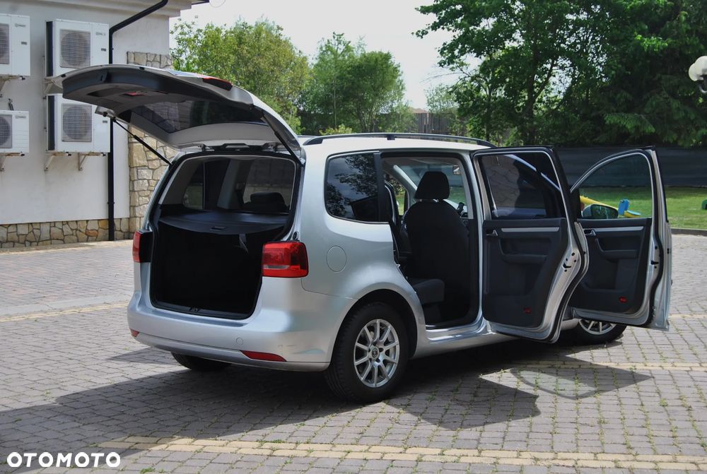 Volkswagen Touran 1.6 TDI DPF STYLE - 19