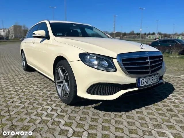Mercedes-Benz Klasa E 200 d 9G-TRONIC - 7