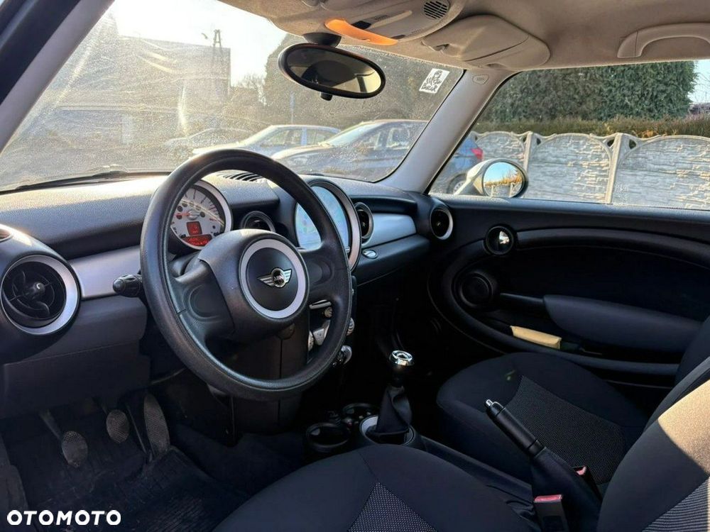 MINI Clubman One - 9