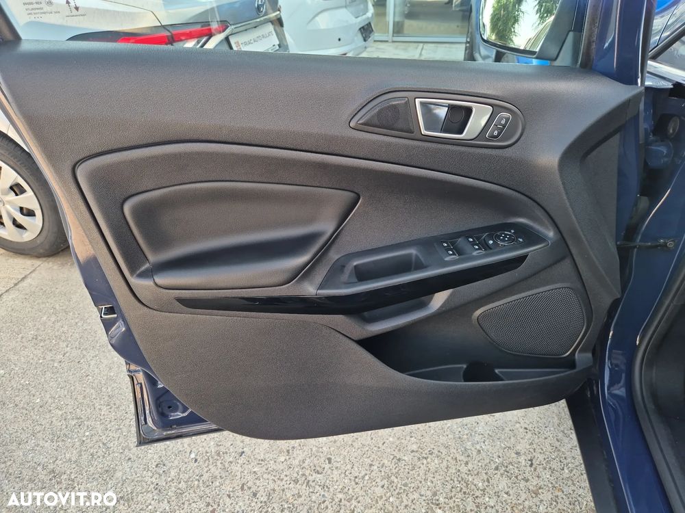 Ford EcoSport 1.0 EcoBoost Titanium - 10