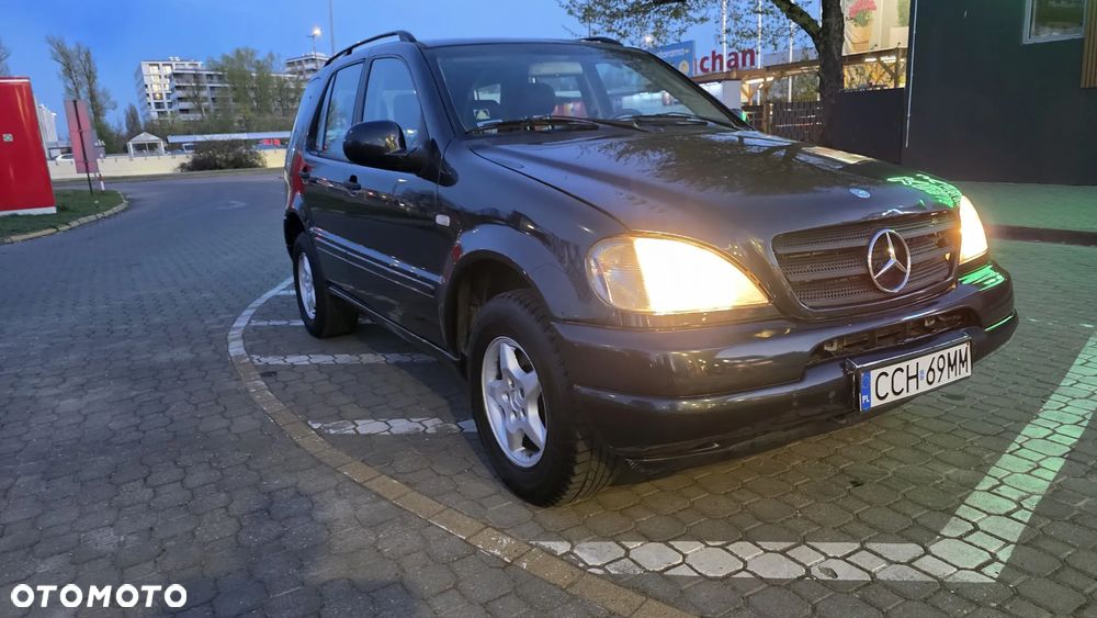 Mercedes-Benz ML 270 CDI Inspiration - 24