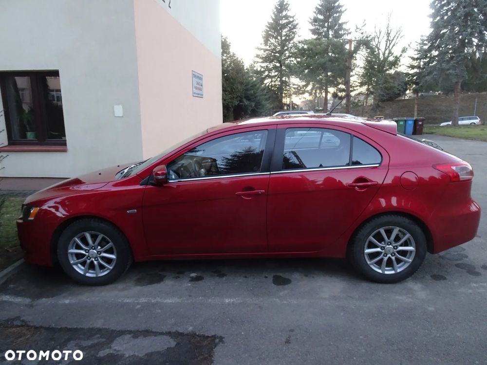 Mitsubishi Lancer 1.6 Intense - 12