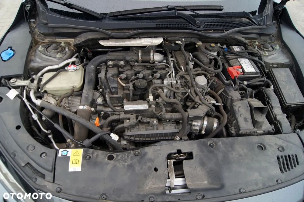 Honda Civic 1.0 i-VTEC Turbo Executive - 32