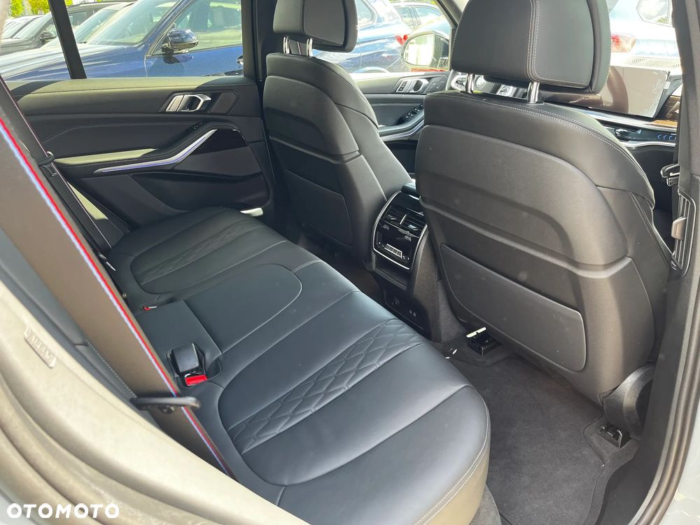 BMW X5 xDrive30d mHEV - 16