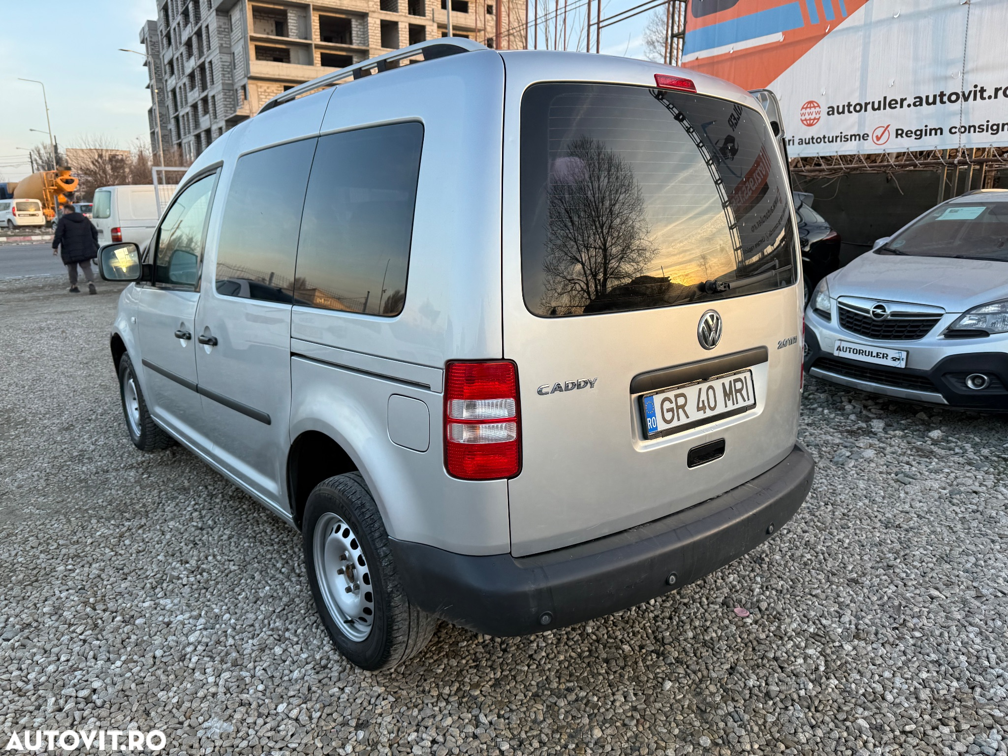 Volkswagen Caddy 2.0 TDI 4Motion Comfortline - 8