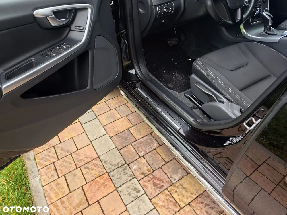 Volvo V60 - 15