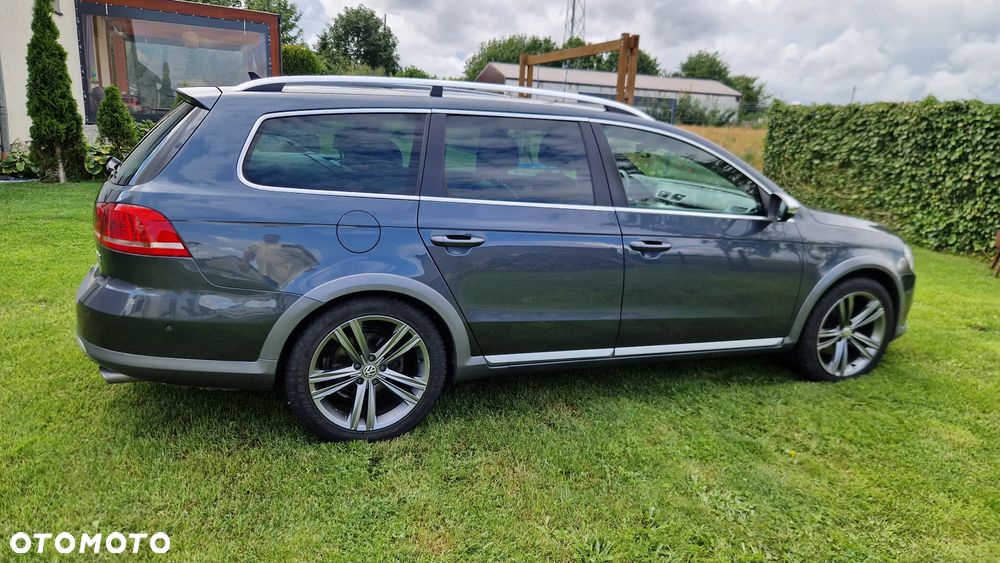 Volkswagen Passat 2.0 TDI 4Motion DSG BlueMotion Tech Highline - 6
