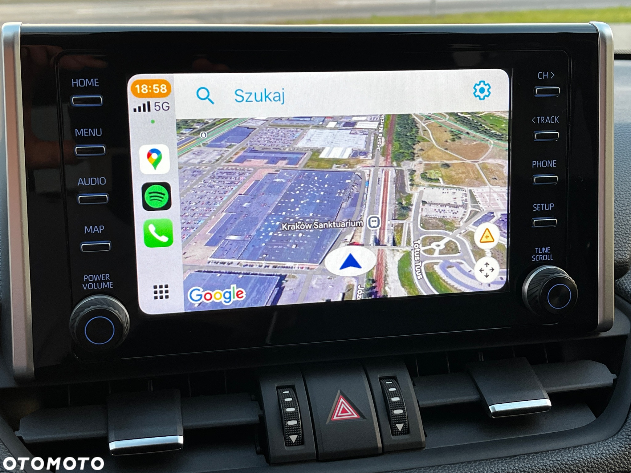 Toyota RAV4 2.5 Hybrid Comfort 4x2 - 24
