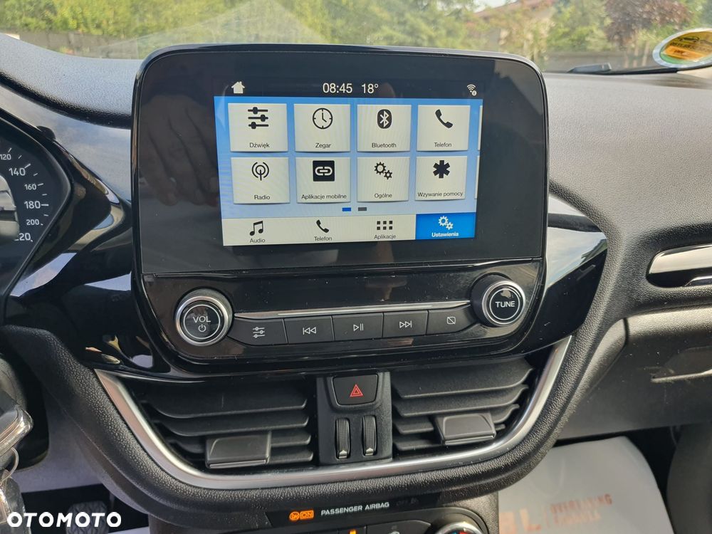 Ford Fiesta 1.0 EcoBoost S&S TITANIUM - 13