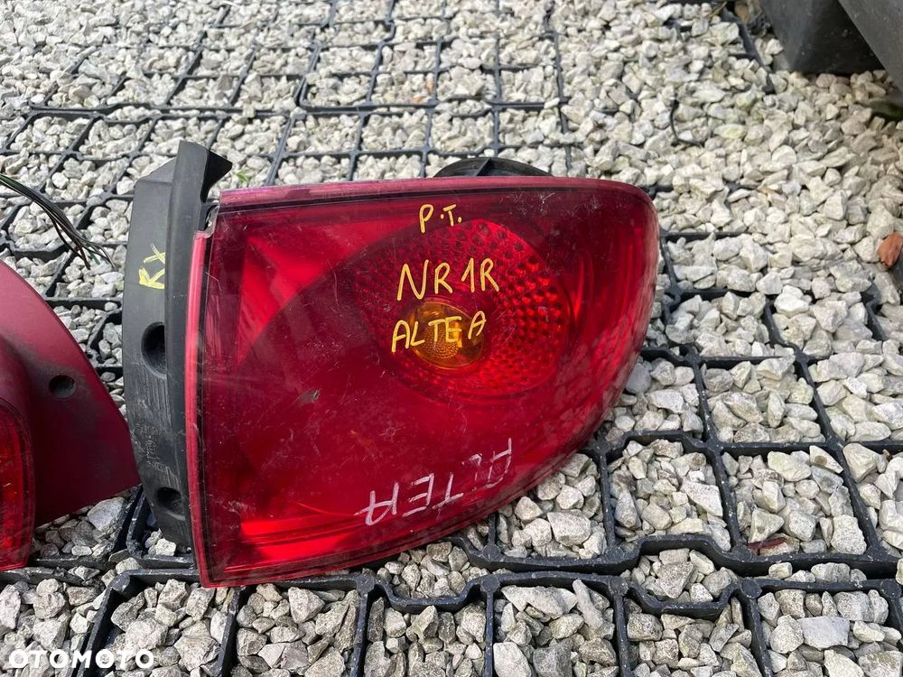 SEAT LAMPY TYŁ TYLNE PRAWE LEWE - 2