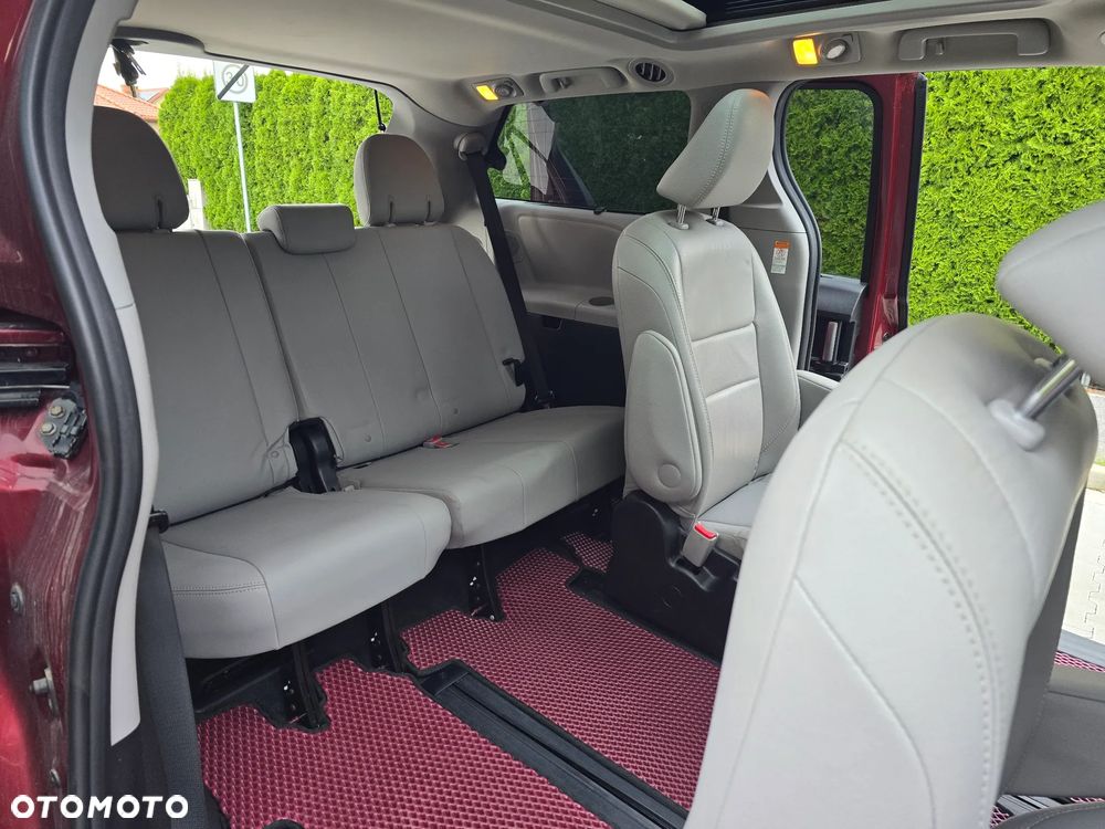 Toyota Sienna 3.5 V6 Limited AWD - 23