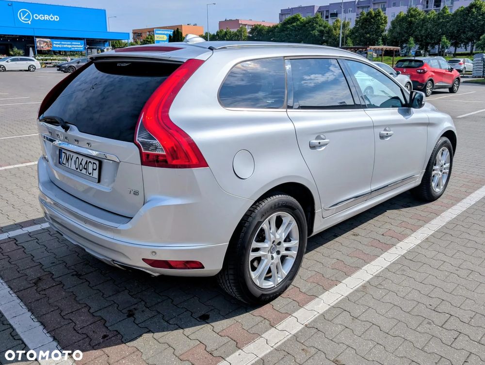 Volvo XC 60 T5 Drive-E Ocean Race - 13