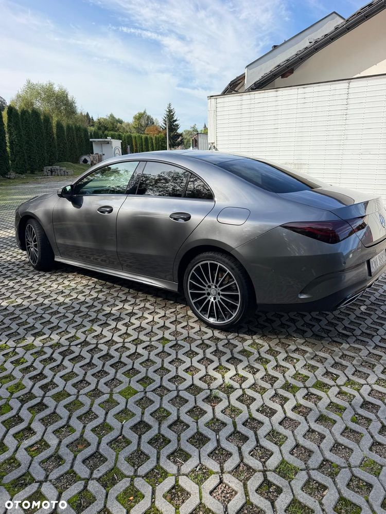 Mercedes-Benz CLA 250 E AMG Line 8G-DCT - 4
