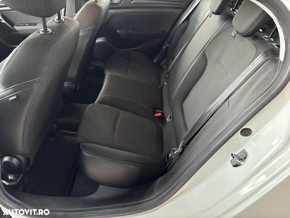 Renault Megane Blue dCi 116 Life - 28
