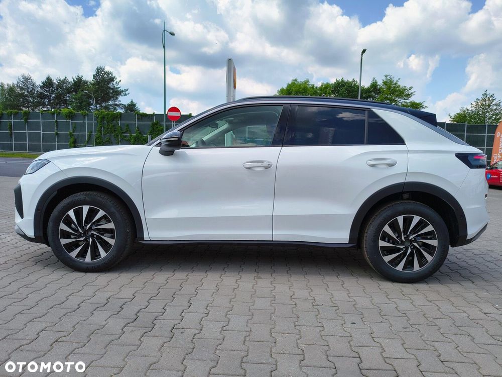 Volkswagen T-Roc 1.5 eTSI Life DSG - 5