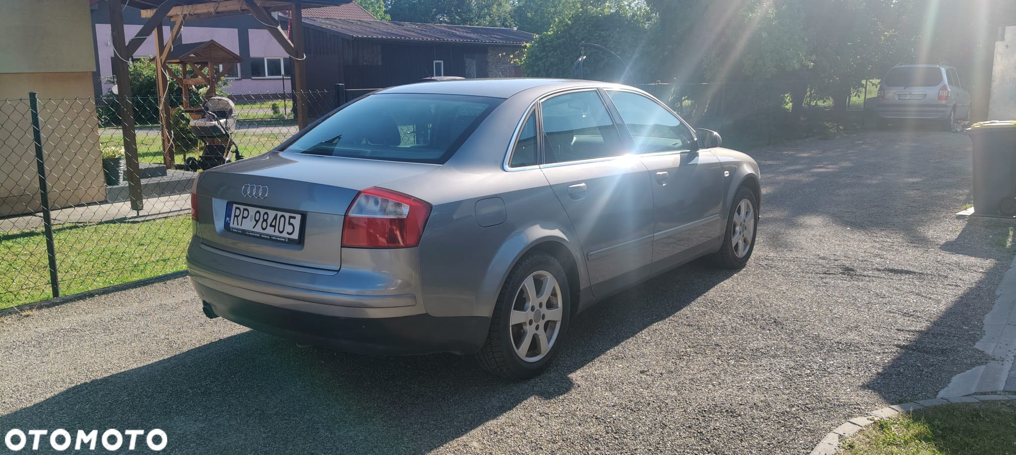Audi A4 1.6 - 5