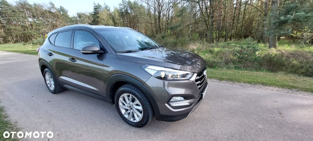 Hyundai Tucson 1.7 CRDI BlueDrive Style 2WD - 2